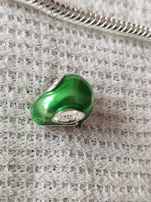 Charm's srebrny awokado kryształ srebro S925