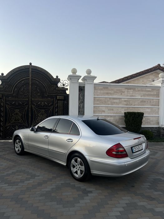 Mersedes E211 3.2 CDI Avantgarde