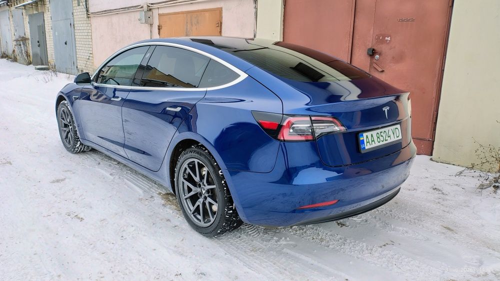 Tesla model 3  2019 р