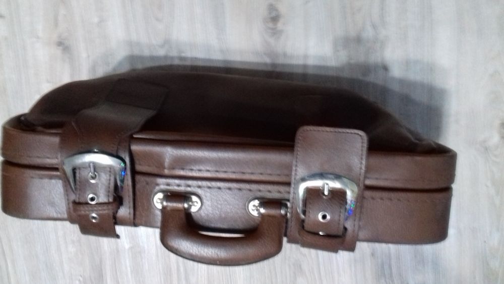 Walizka skórzana PRL.