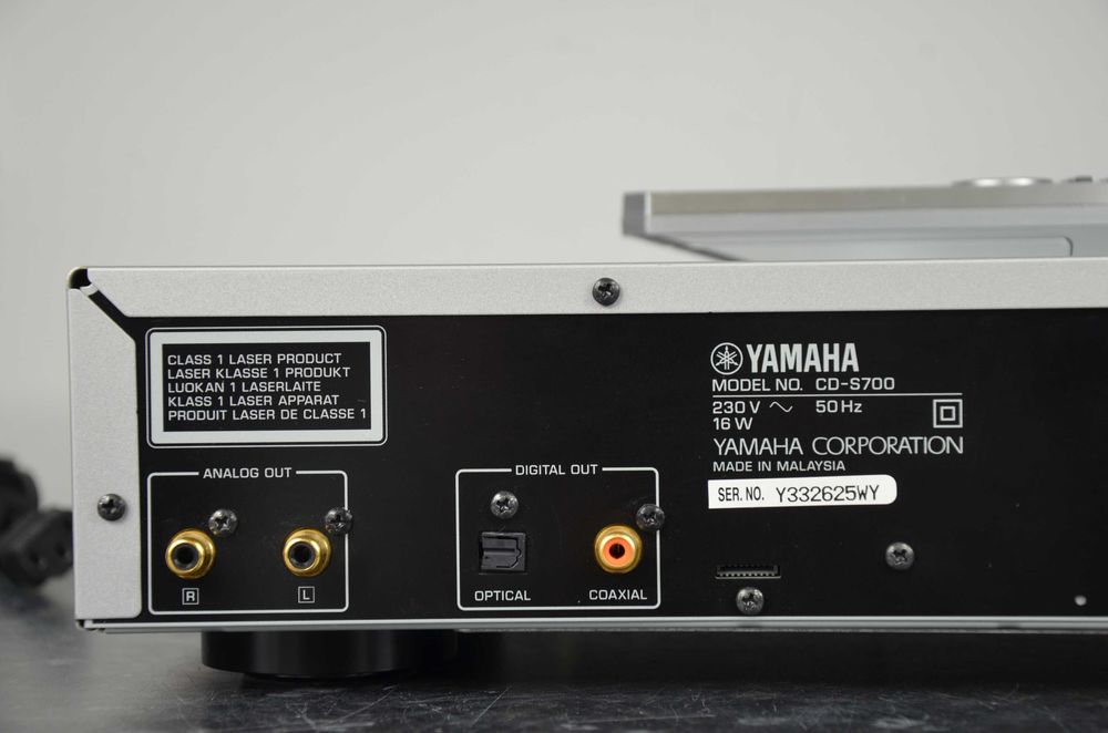 Yamaha CD-S700 Silver Pilot okazja