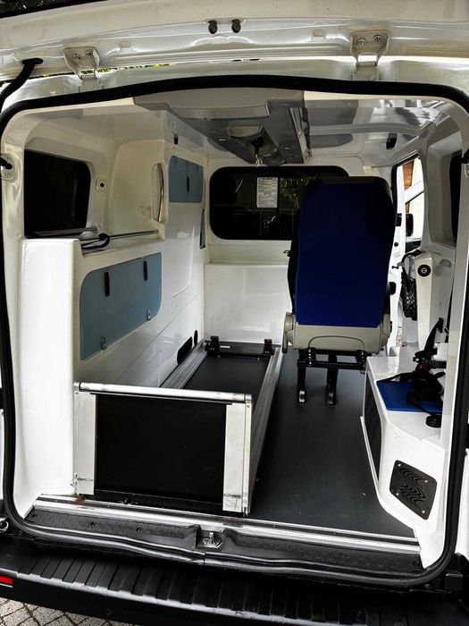 Samochód ambulance Fiat Talento 2020 r