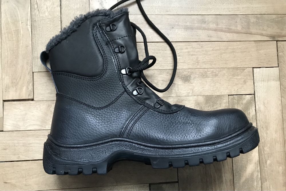 Спец взуття (зимові з кожухом)