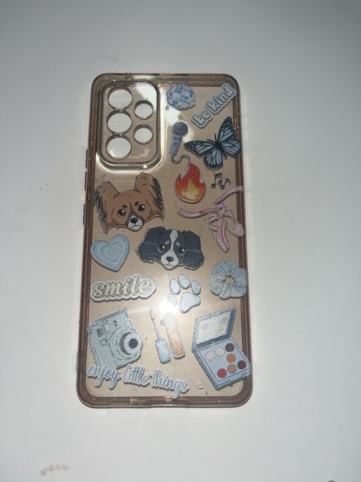 Etui Julii Żugaj gumowe