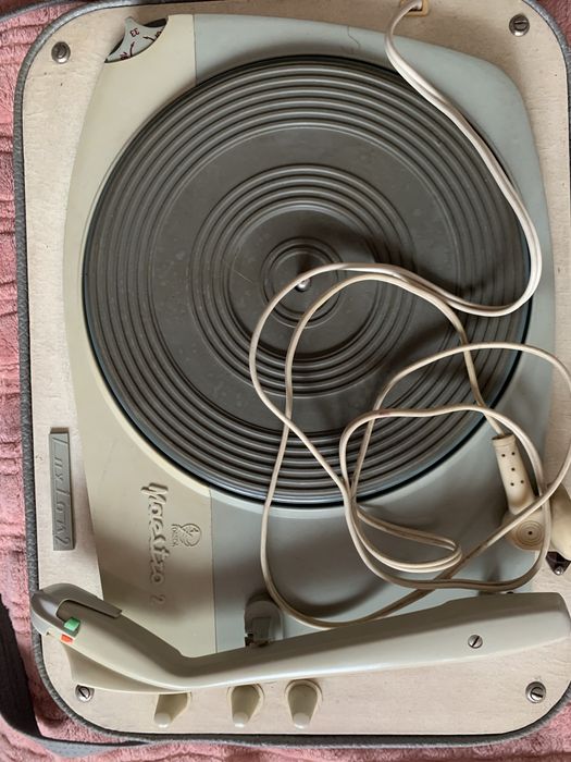 Gramofon marki Fonica