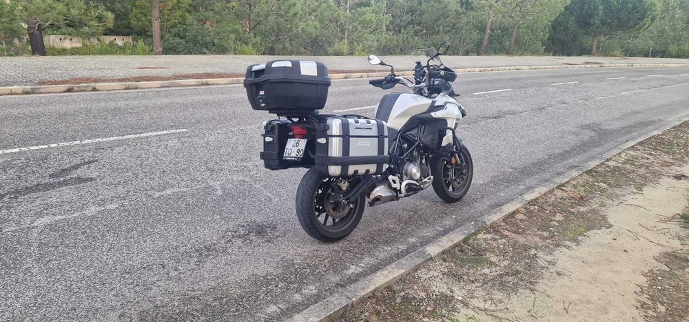 TRK 502 Out2017 | Oportunidade | Revisões completas | Kit Malas GIVI