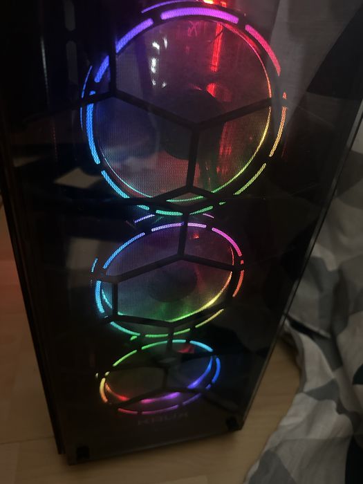 Komputer Stacjonarny (gamingowy)