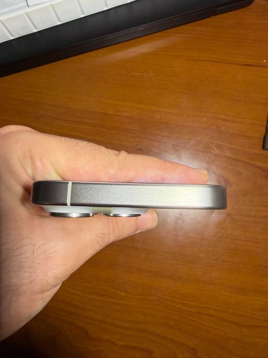 Iphone 15 pro 128 GB branco com 1 ano de garantia