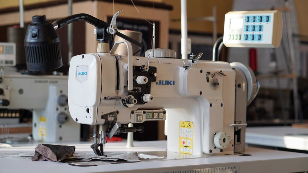 JUKI LU-2210N Potrójny transport