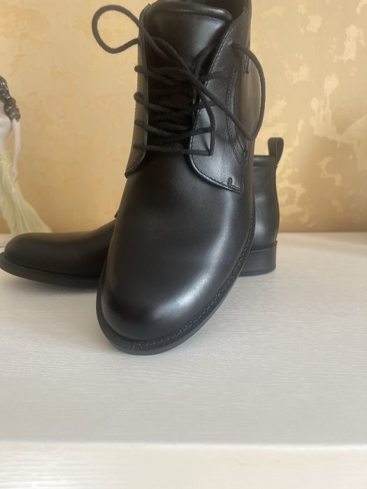 Демосезоні чоловічі черевики Ecco р.42