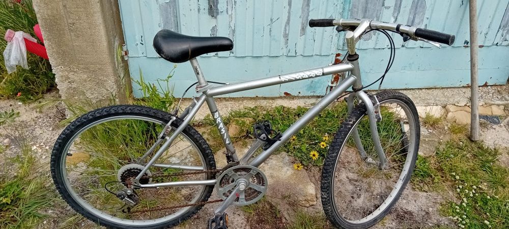 Conjunto de 3 bicicletas de montanha