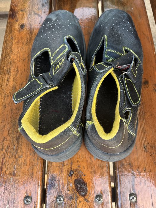 Рабочие ботинки