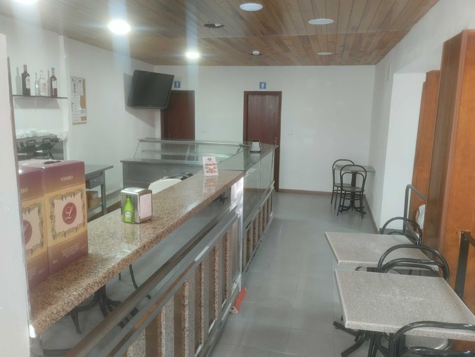 Café para arrendamento em Coruche