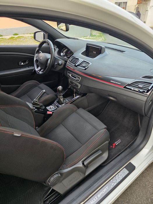 Renault Megane 3 RS 275