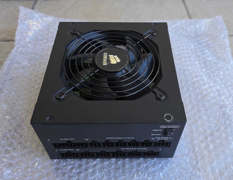 PSU Corsair AX760 80+ Platinum - 760W - Fonte alimentação