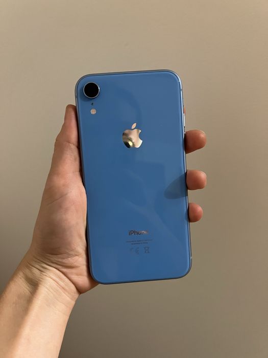Iphone XR niebieski