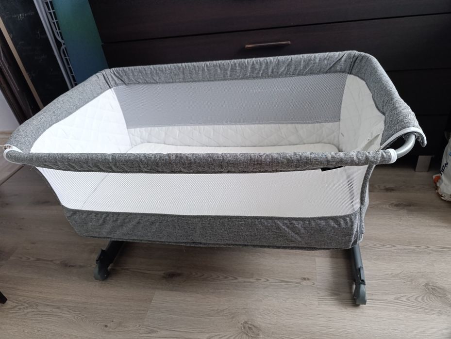 Łóżeczko dostawne
