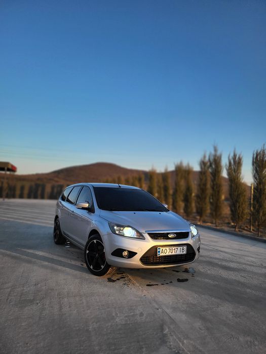 Ford Focus 2010 року