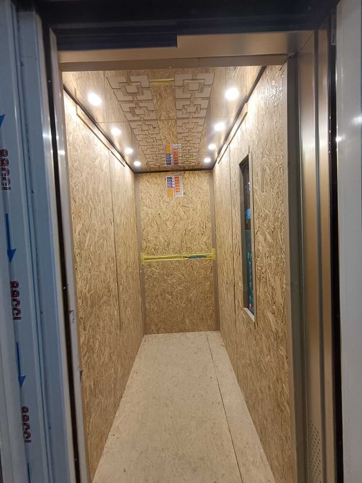 Новобудова 93кв.м центр міста 3-й поверх можливо під державну програму