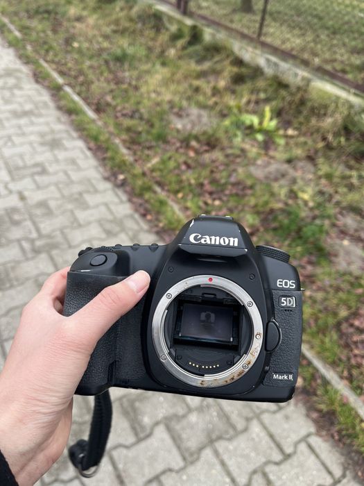 Canon 5D Mark II Aparat pełnoklatkowy Normalna funkcja