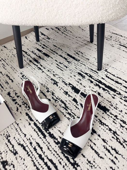 Czółenka Chanel Slingback White