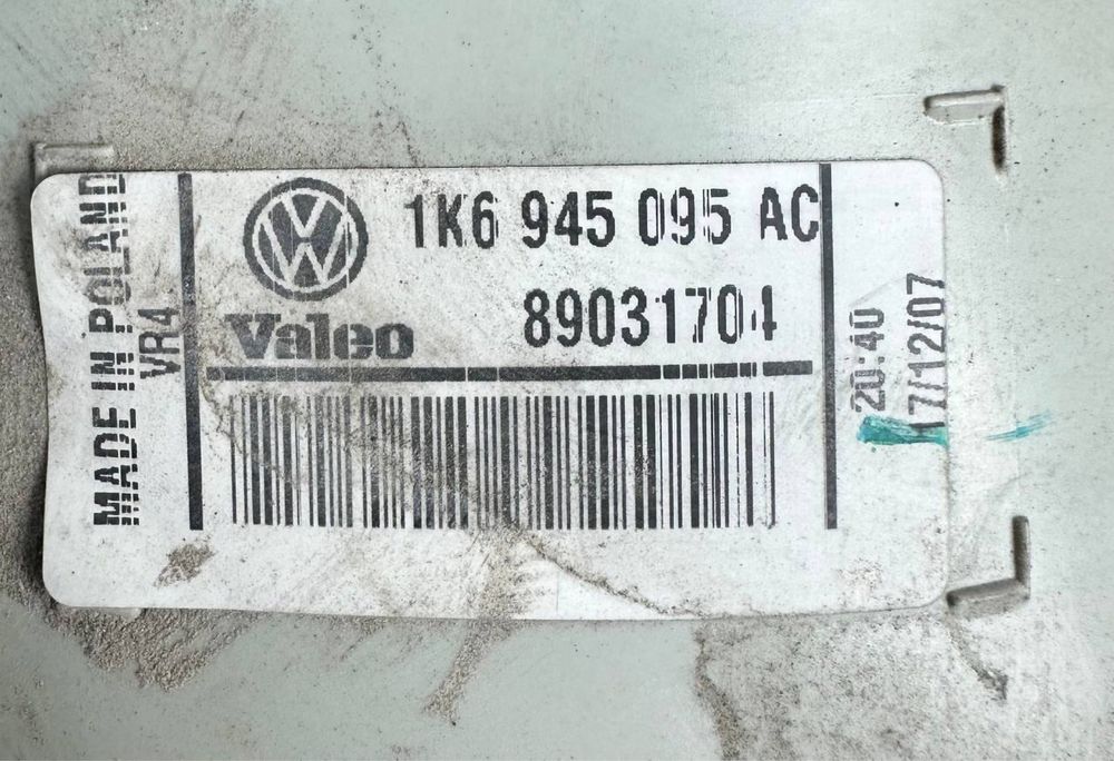 Ліхтар задній зовнішній VW Golf 5 (2003-2008) Оригінал