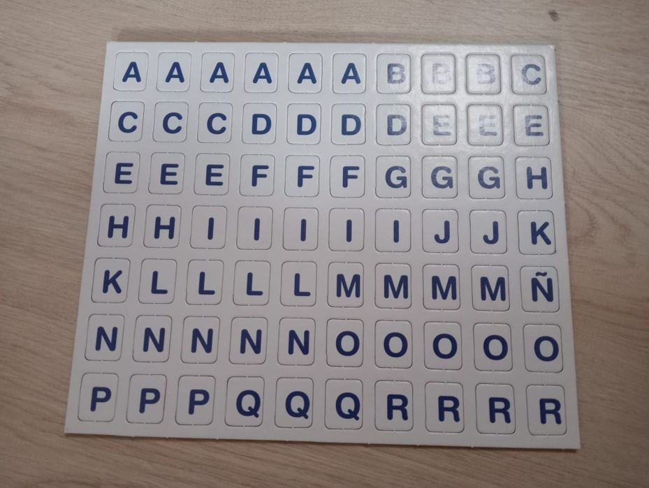 Jogo de palavras da Clementoni