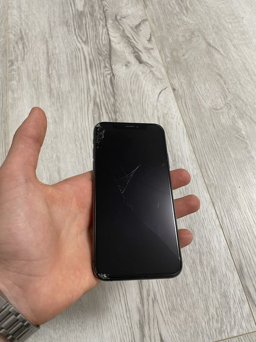 iPhone XS 64GB Black