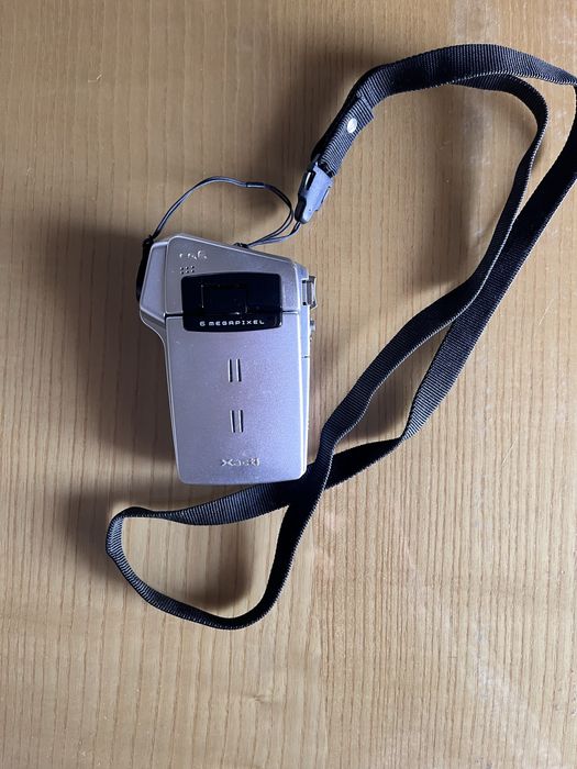 Câmara de Vídeo SANYO Xacti CG6  6MP