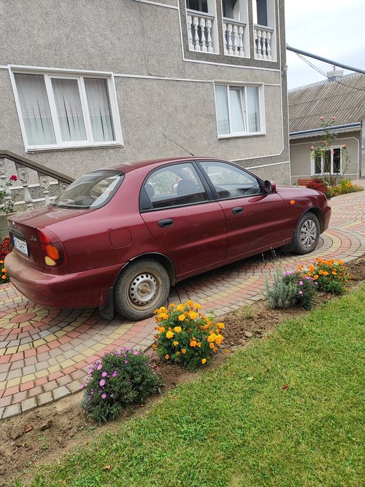 Продаю  Daewoo сенс 2012р