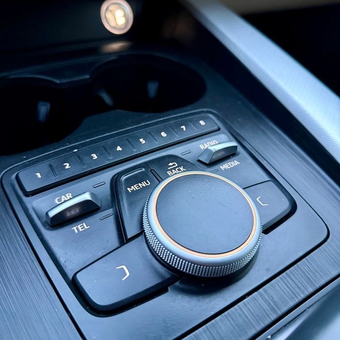 Audi A5 2.0 TDi   190cv