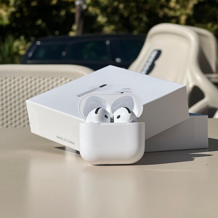 Auriculares TWS Bluetooth (Tipo AirPods 3) – NOVOS E SELADOS