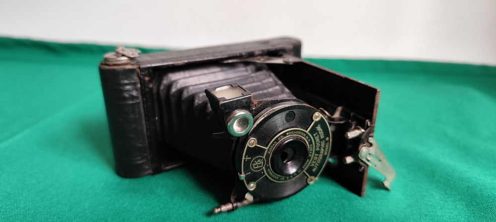 Máq. fotográfica Kodak Easteman Vest Pocket Autographic Model B de1925