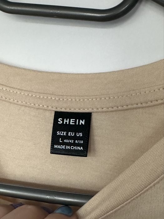 Beżowa sukienka midi z rozcięciem Shein L
