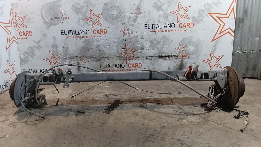 charriot traseiro nissan NV400 furgon X62