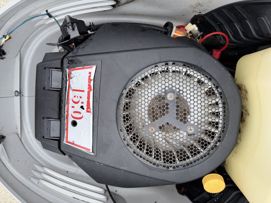 Gutbrod KAWASAKI V2 pompa oleju hydrostat traktorek kosiarka