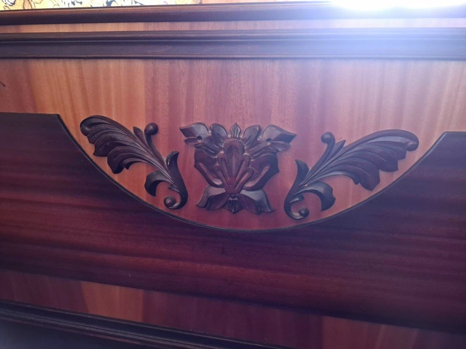 Ліжко двоспальне