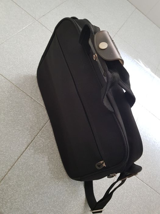 Mala para transportar computador,està nova da marca Samsonite