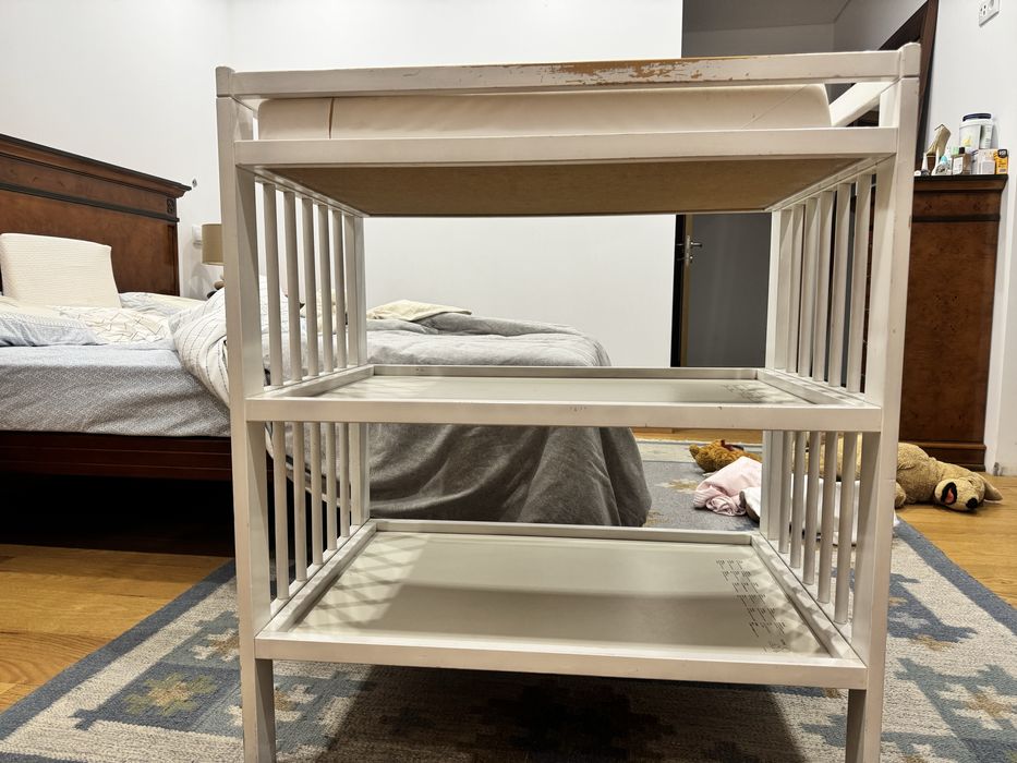 Muda fraldas ikea usado