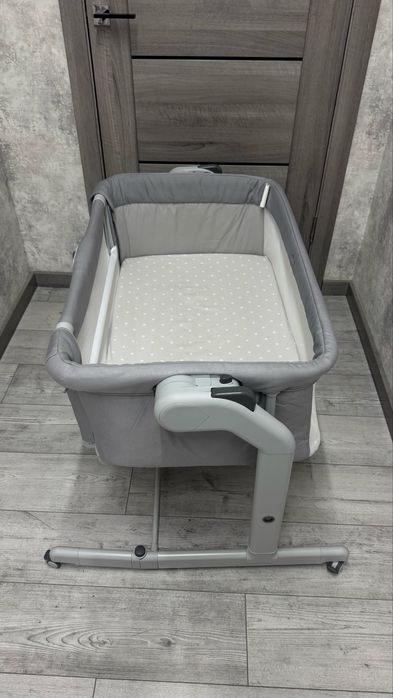 Дитяче ліжечко, кроватка Chicco Next2Me Magic Evo.