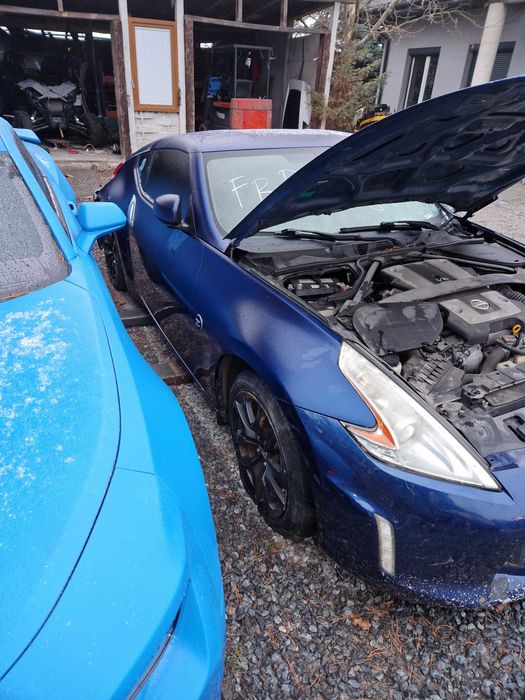 Nissan 370z karoseria ćwiartka dach z szyba 2017r