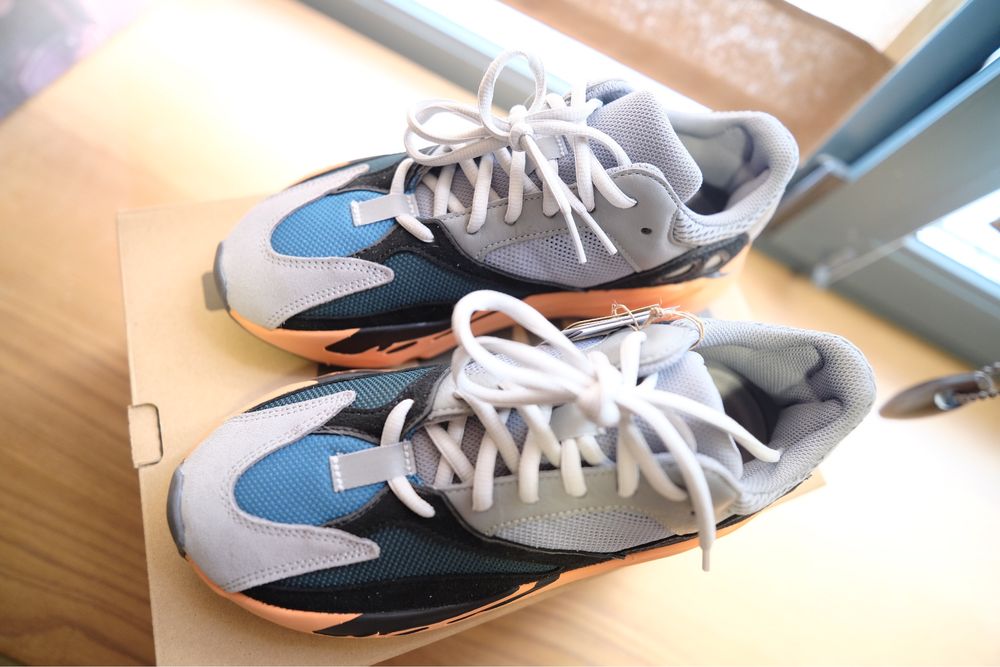 Adidas Yeezy Boost 700 V1 Wash Orange 8 5us 9 300 Olx