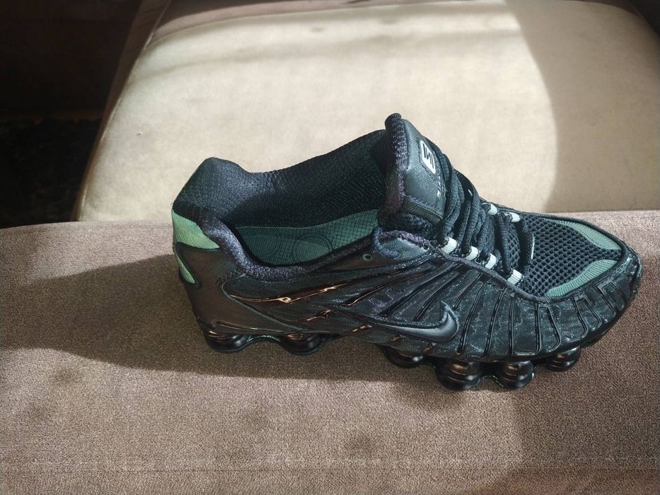 Nowe buty nike shox
