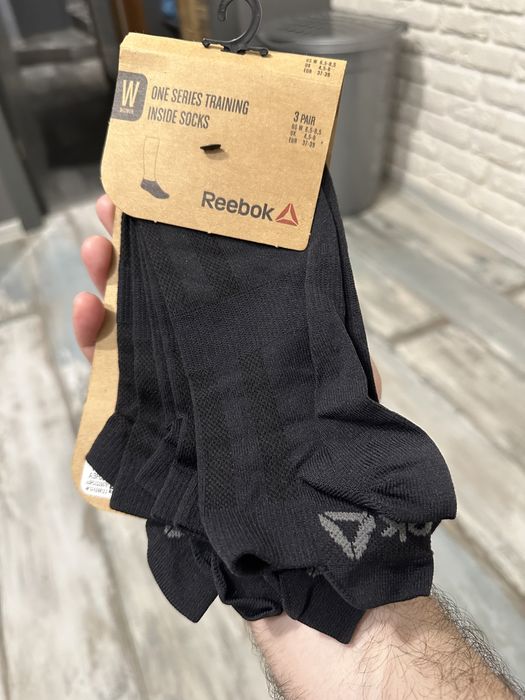Носки унисекс Reebok. Оригинал. 37-39. Но тянутся и подойдут на 41-42