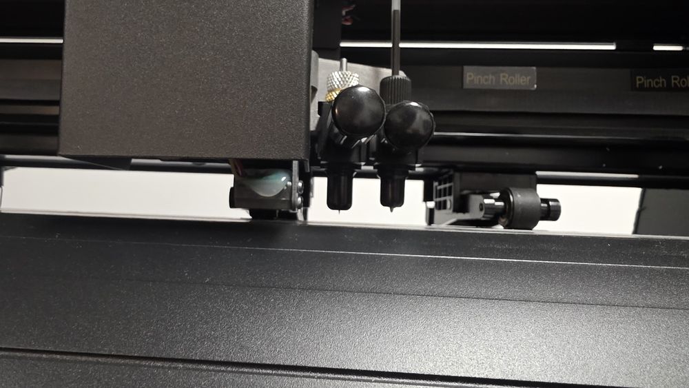 Plotter de duas cabecas e laser