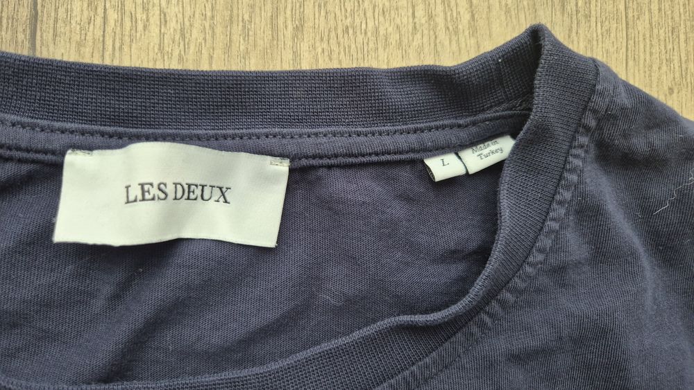 Les deux t-shirt L
Niewiele używany