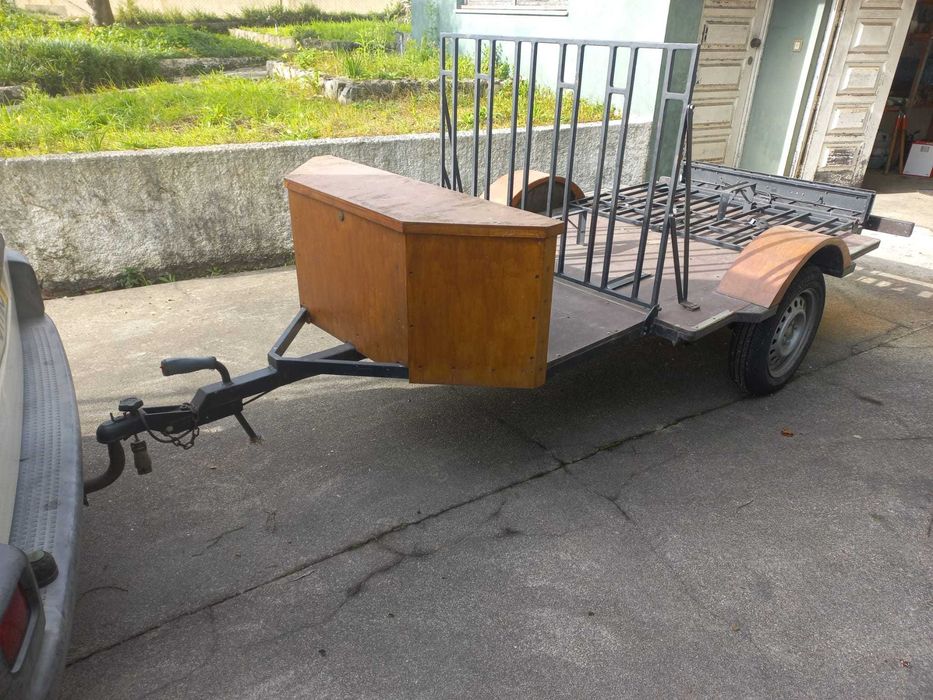 Atrelado p/ bicicletas 750Kg