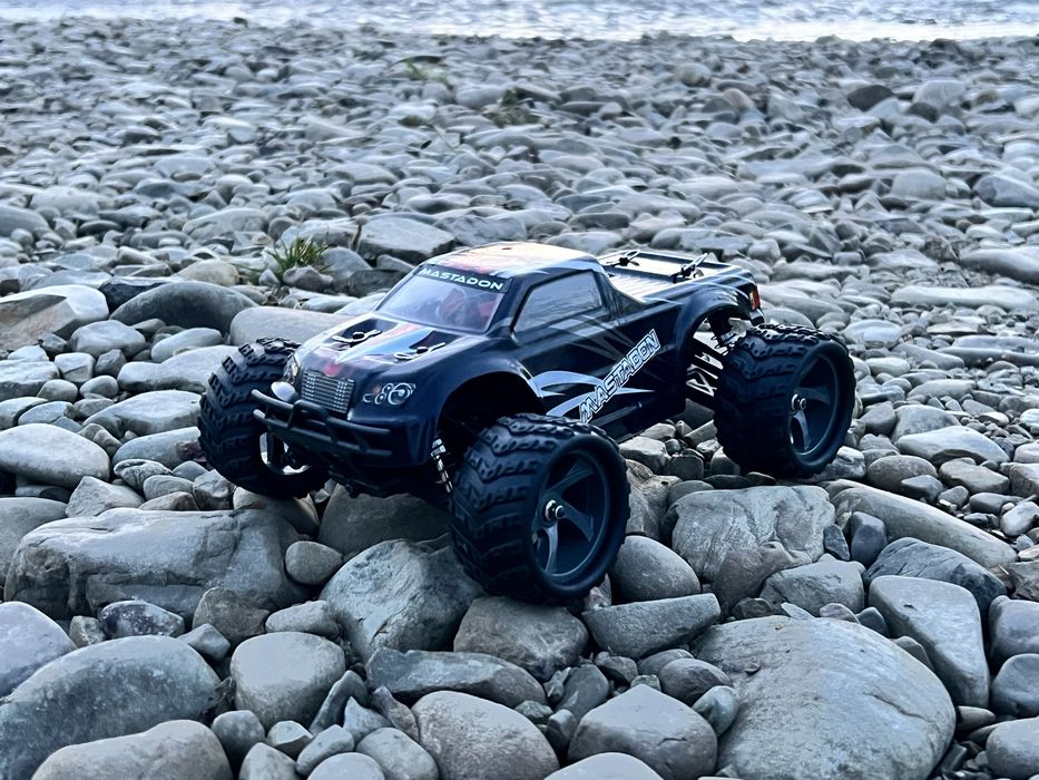 RC машинка Himoto Mastadon E18MTL Brushless 4x4 1/18 (40км/год)