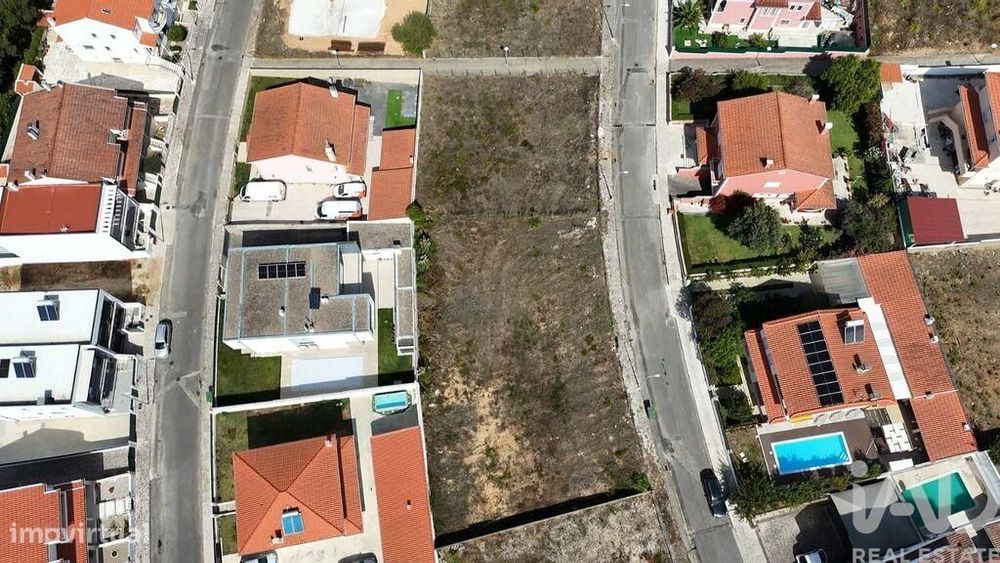 Terreno em Rio Maior de 240,00 m2