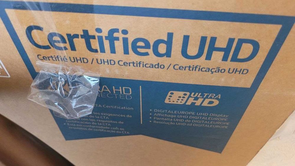 Телевізор Samsung 43" Smart TV 4K UHD HDR | Оригінальна коробка